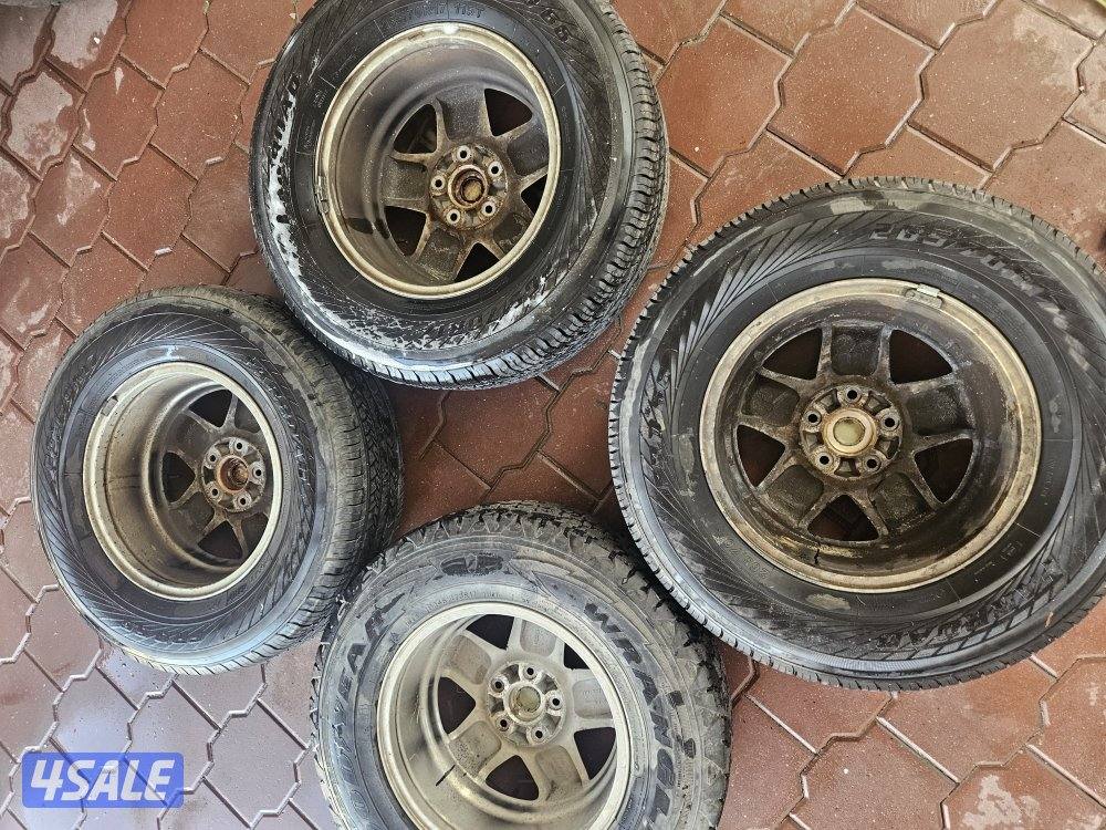 للبيع رنجات رانجلر حجم ١٧ وتواير بي اف حجم ٢٠3