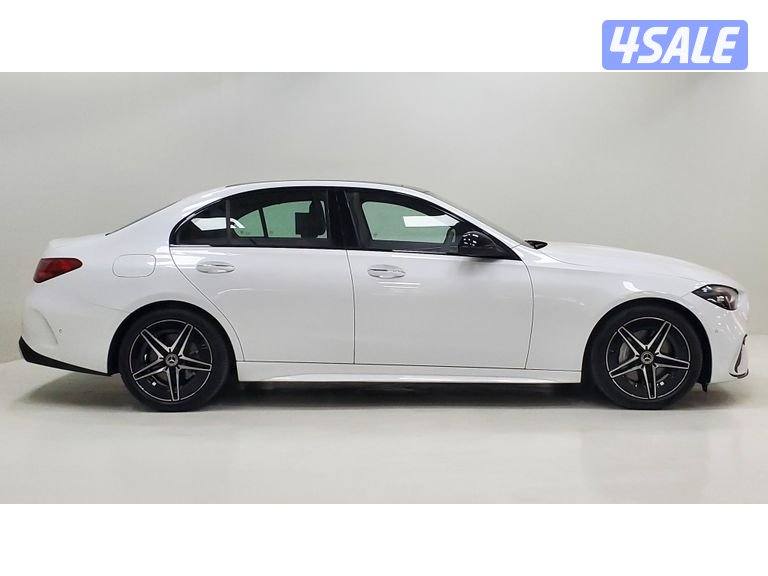 Mercedes-Benz C-Class4