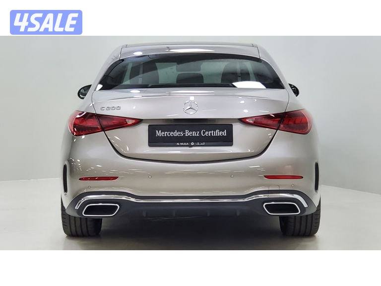 Mercedes-Benz C-Class6