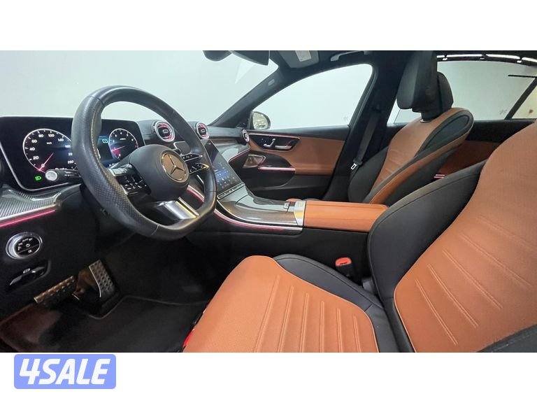 Mercedes-Benz C-Class10