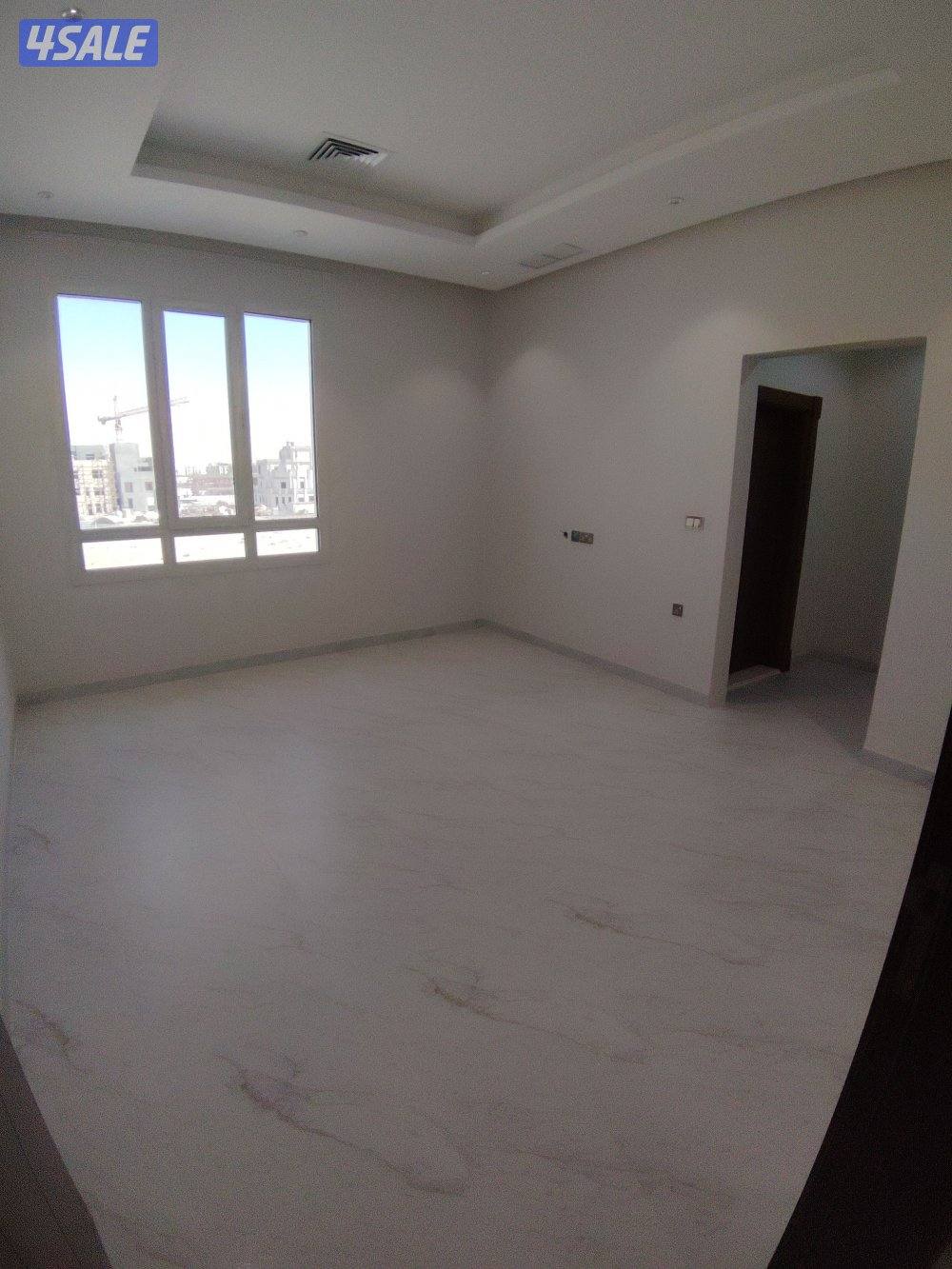 للايجار شقة او شقتين جنب في المطلاع البيت زاوية1