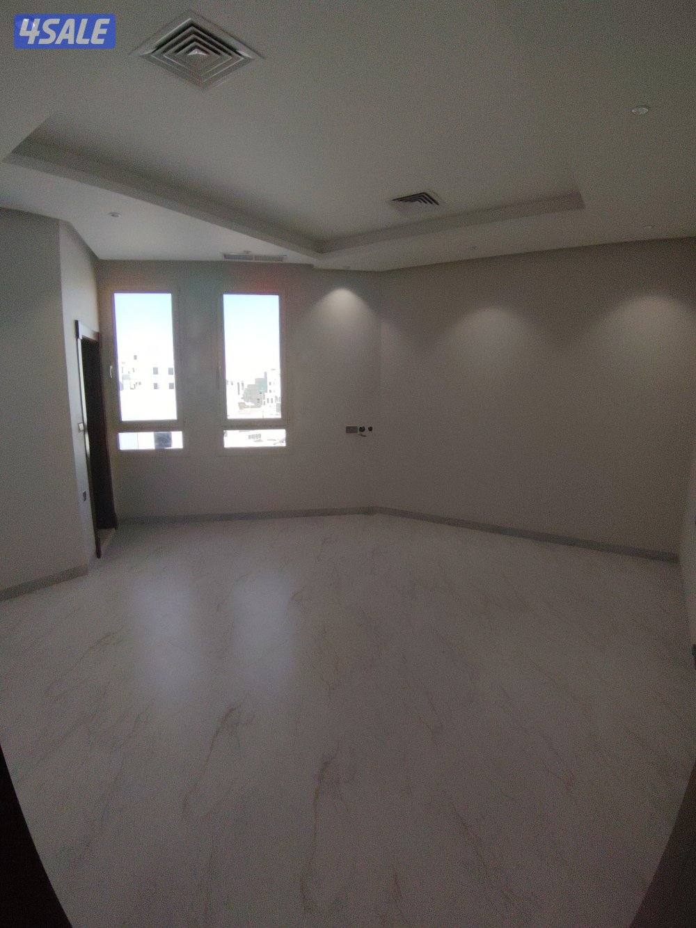 للايجار شقة او شقتين جنب في المطلاع البيت زاوية5