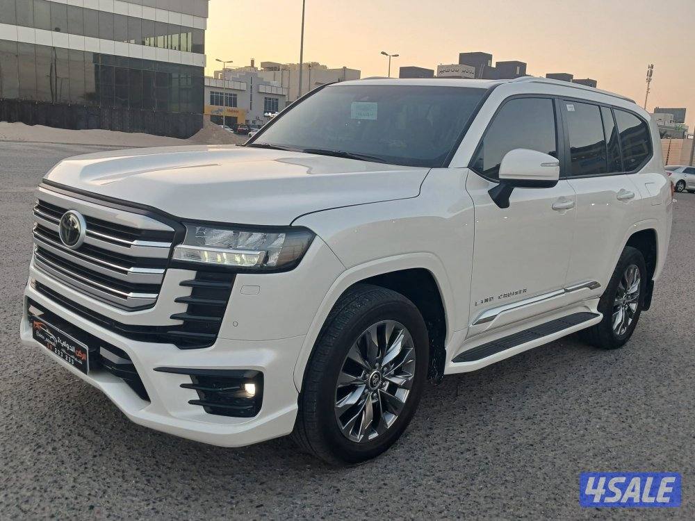 للبيع لاندكروزر GXR ايرو اس توين تربو موديل ٢٠٢٤2