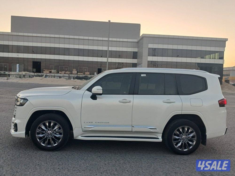 للبيع لاندكروزر GXR ايرو اس توين تربو موديل ٢٠٢٤4