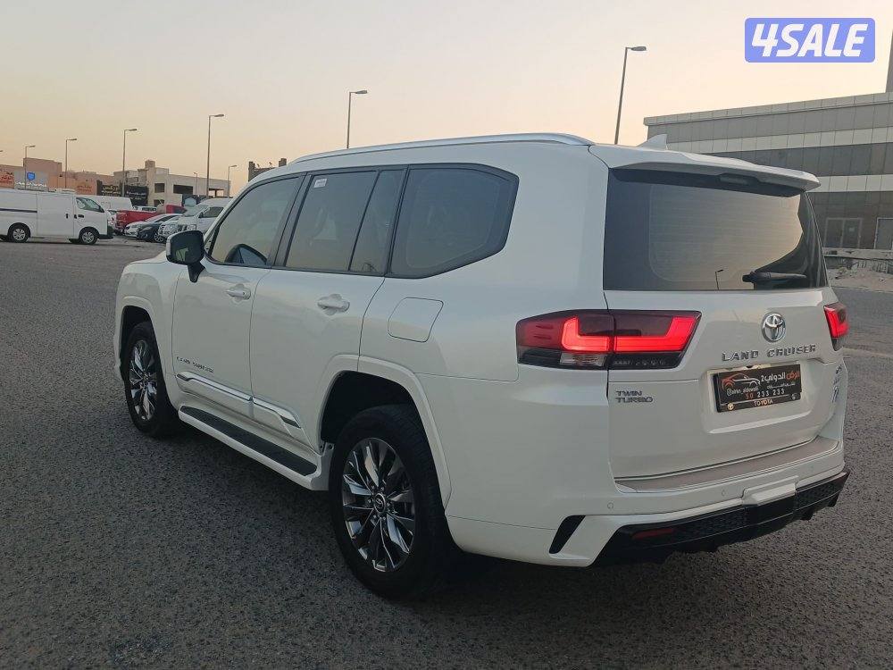 للبيع لاندكروزر GXR ايرو اس توين تربو موديل ٢٠٢٤6