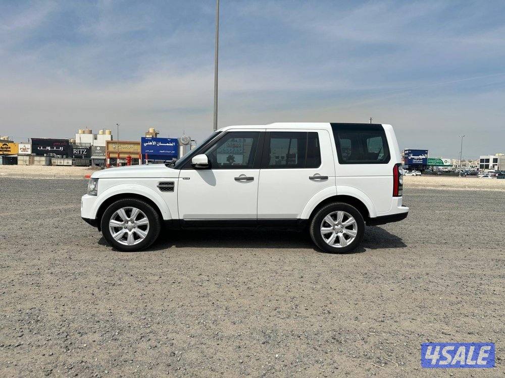 لاندروفر ديسكفري LR4 HSE  ٢٠١٤ بحالة ممتازة10