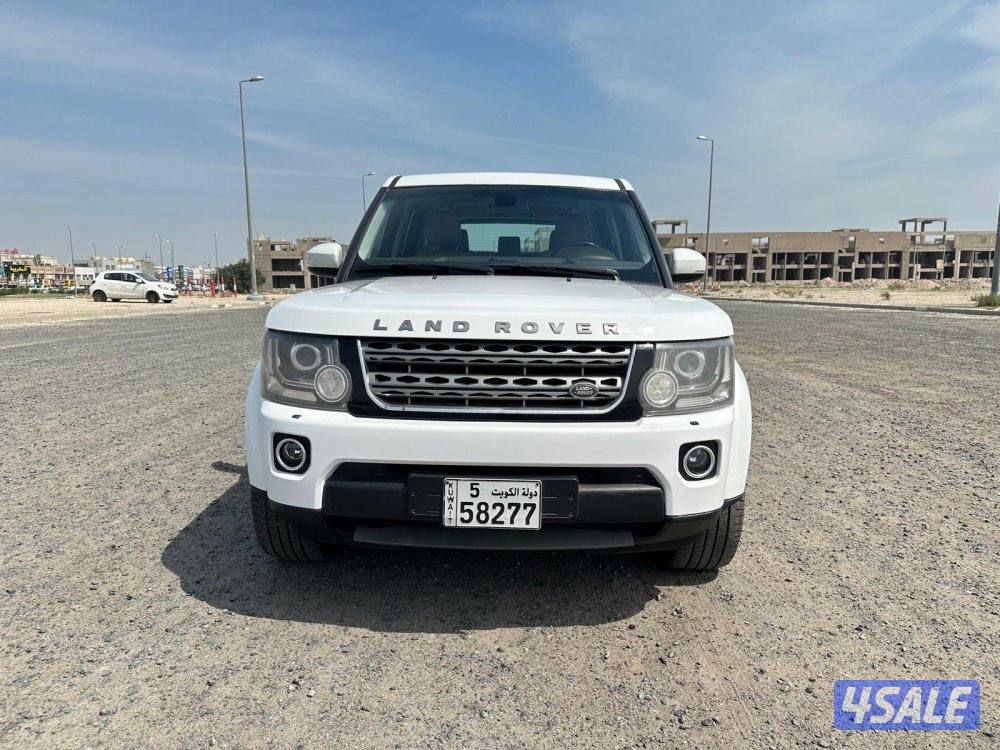 لاندروفر ديسكفري LR4 HSE  ٢٠١٤ بحالة ممتازة9
