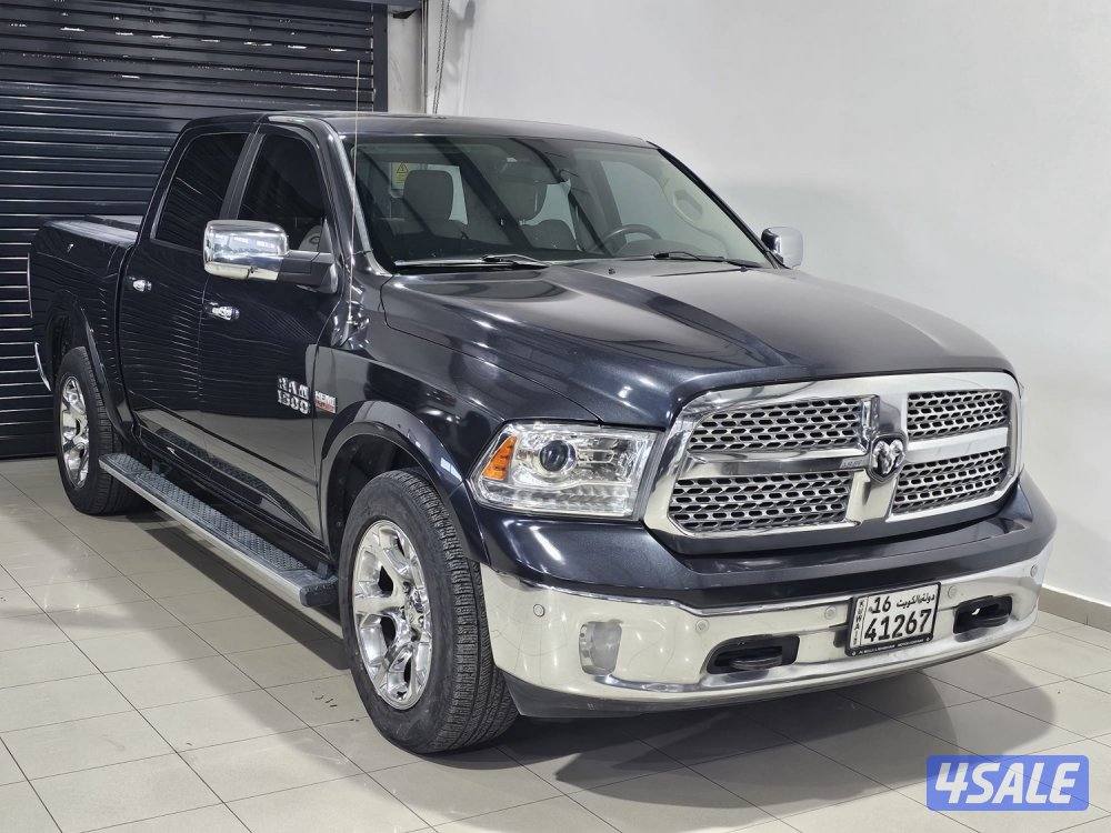 RAM 1500 Laramie1