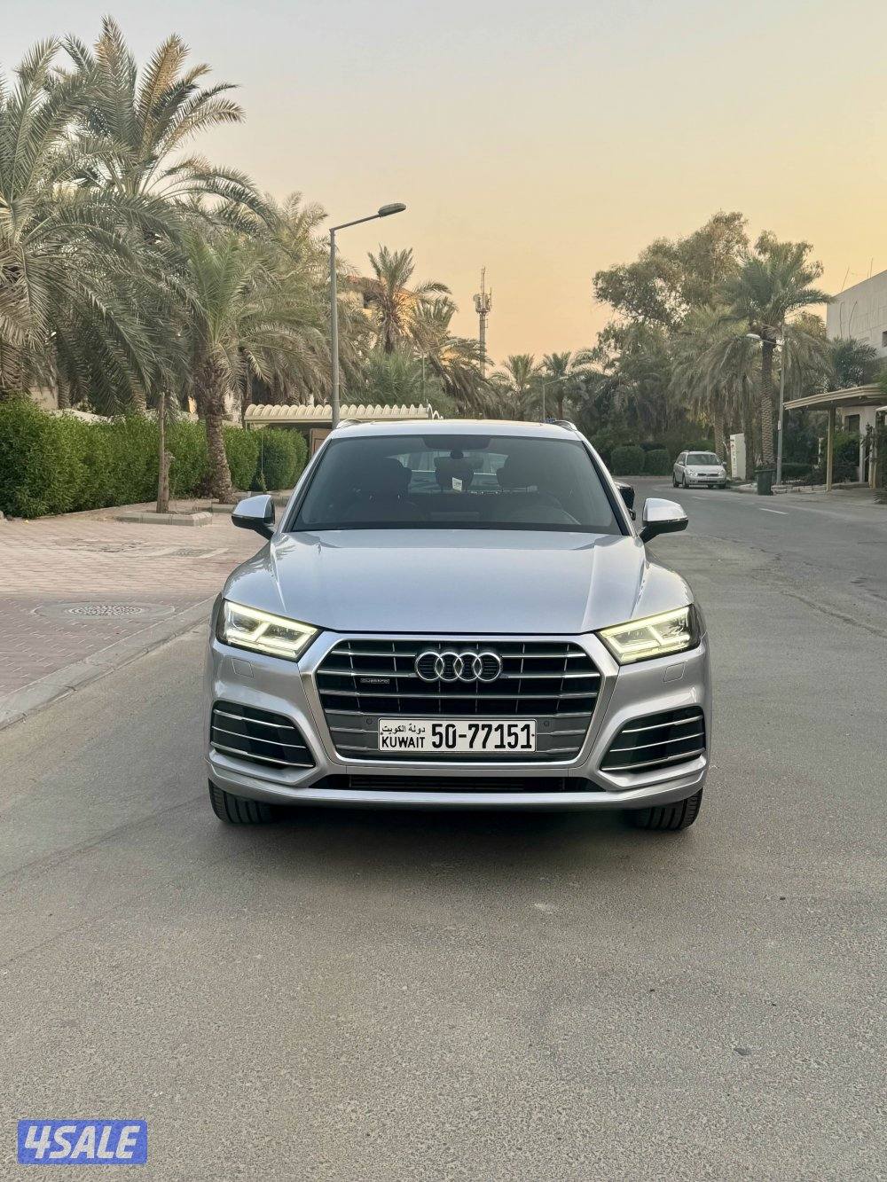 فنطيس للبيع جيب اودي Q5موديل 2019 سرفيس وكاله2