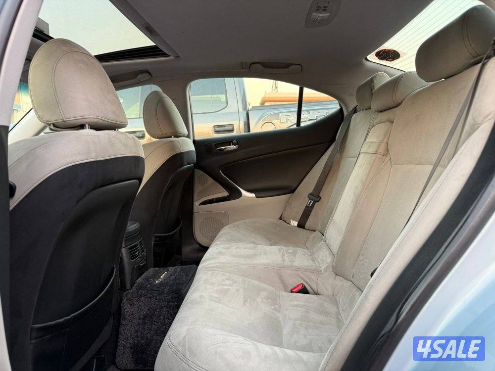 LEXUS IS250 _20129