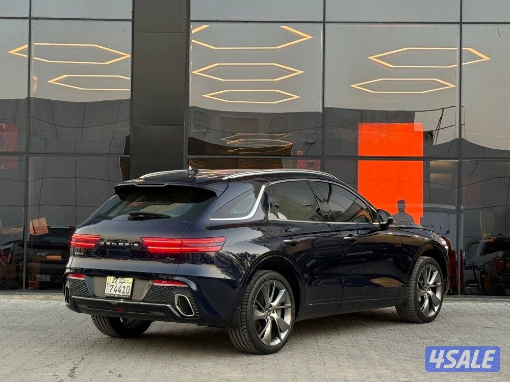 GENESIS GV70 _2024 عداد 21 الف فقط3