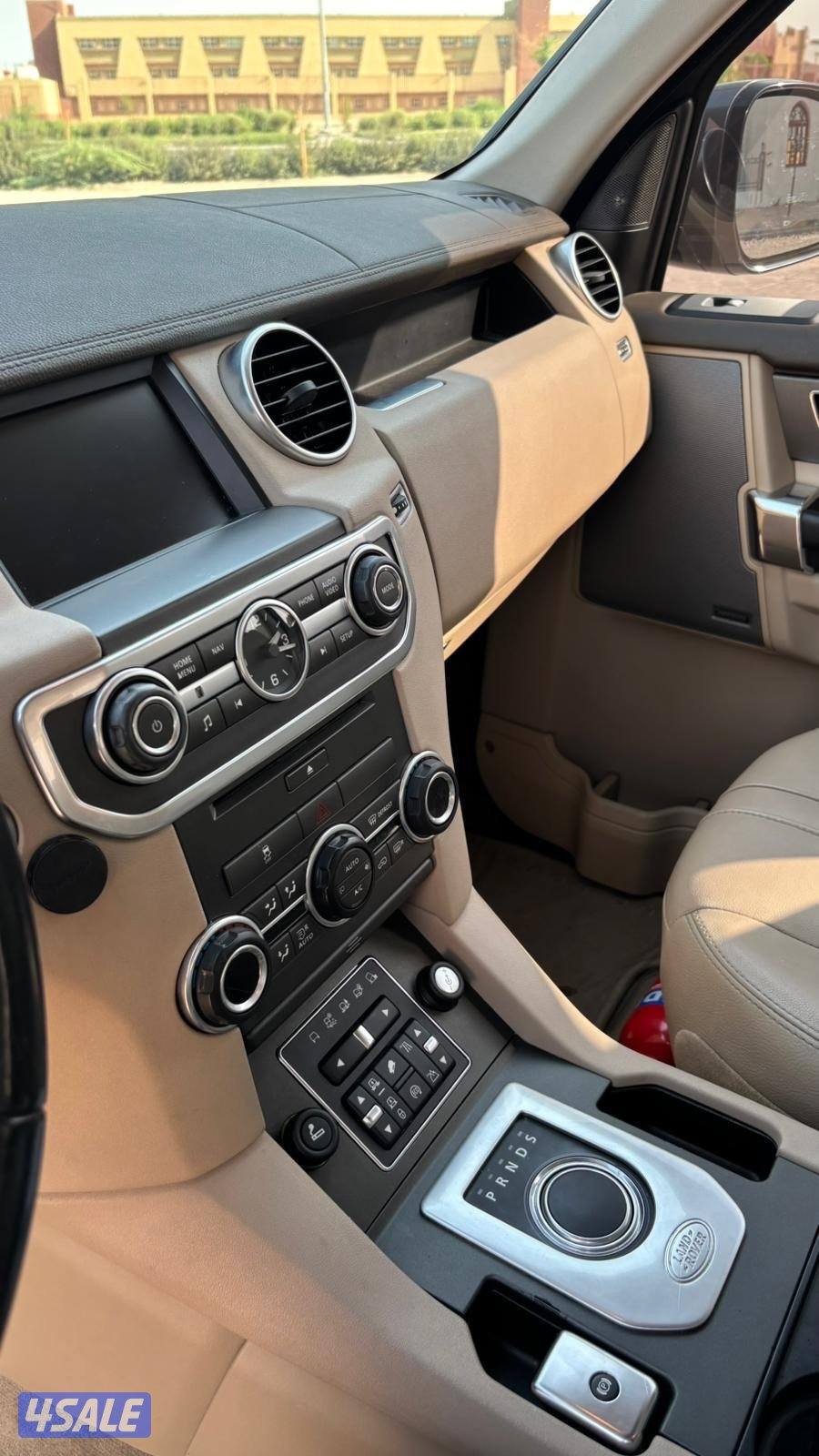 LR4, موديل 2016، 85000 كيلومتر1