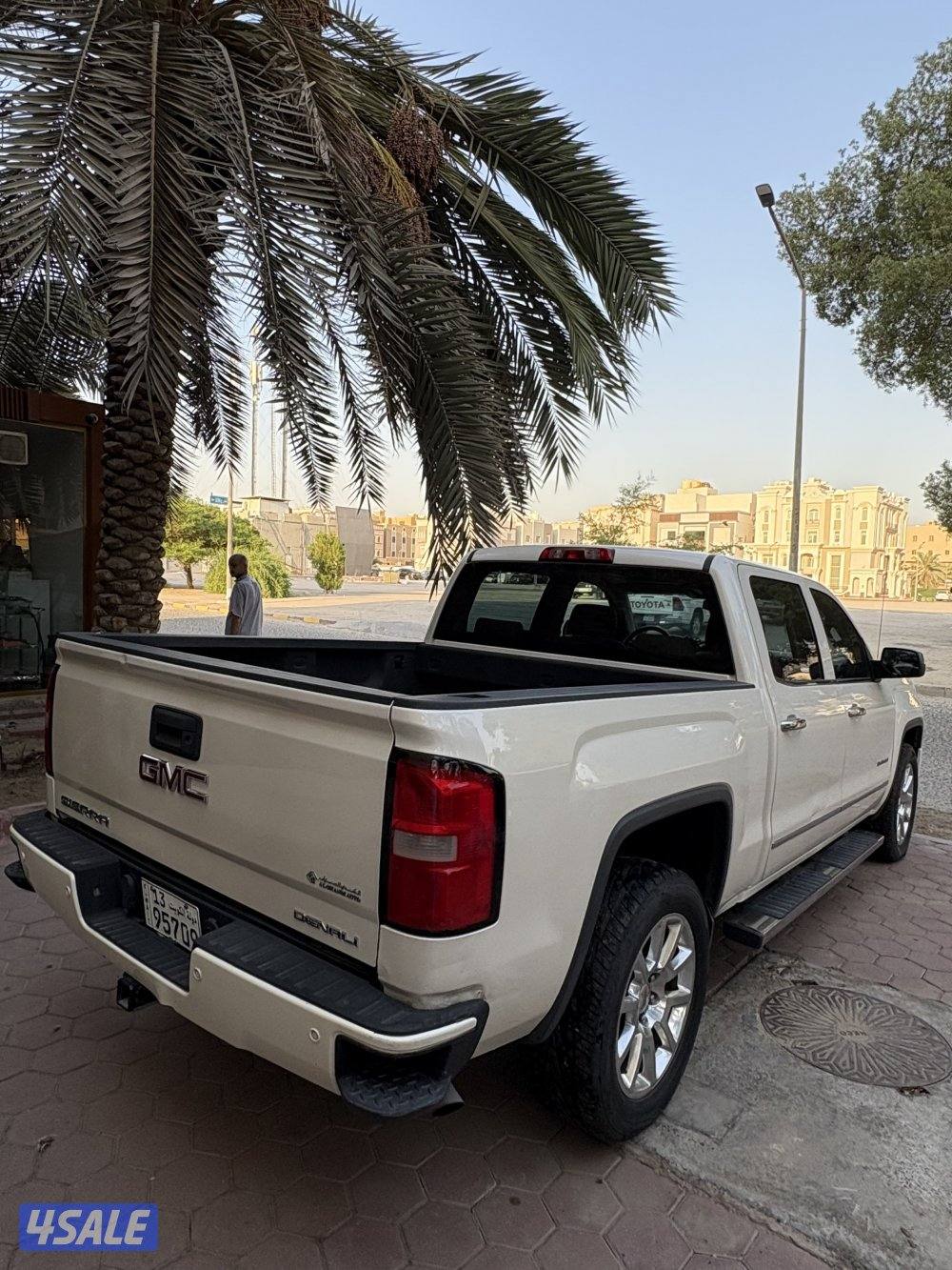 للبيع وانيت دينالي 20154