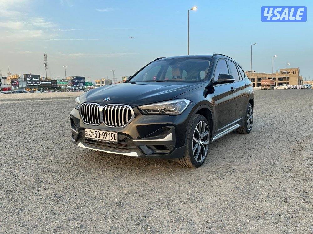 بي ام 2021 X1 الغانم أعلى مواصفات صبغ وكالة0