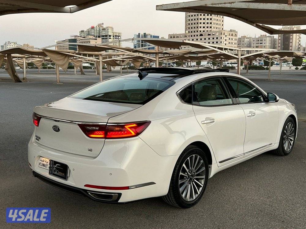 كيا كادينزا - بانوراما - بحالة الوكالة - موديل 2019 - عداد 125 الف6