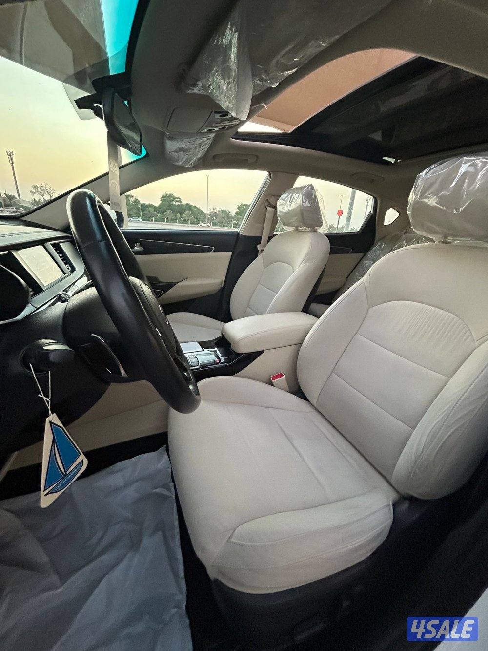 كيا كادينزا - بانوراما - بحالة الوكالة - موديل 2019 - عداد 125 الف8