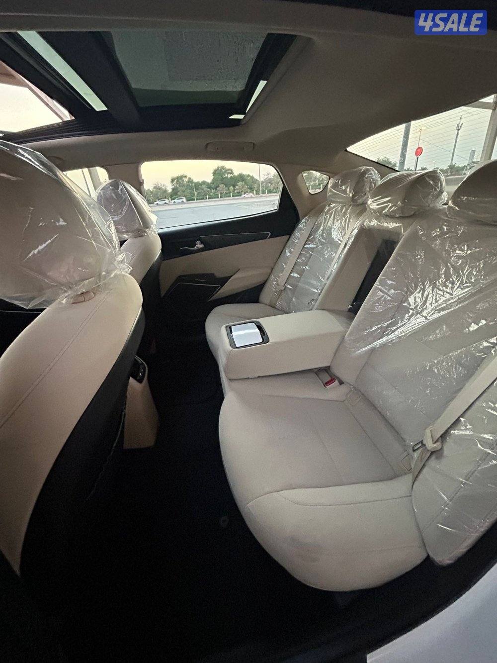 كيا كادينزا - بانوراما - بحالة الوكالة - موديل 2019 - عداد 125 الف10