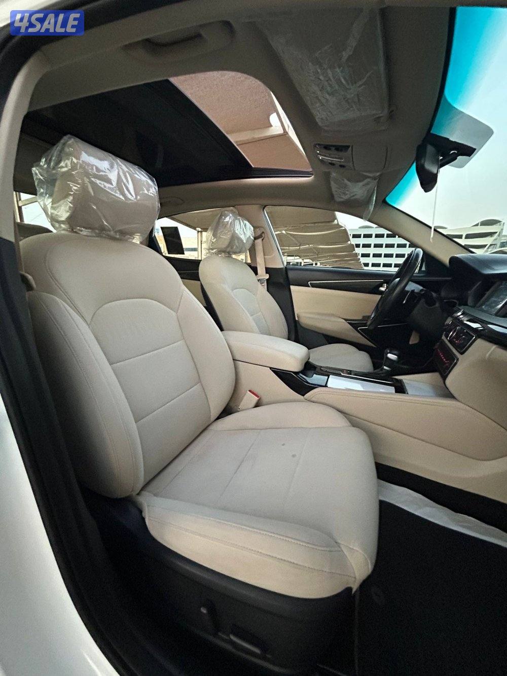 كيا كادينزا - بانوراما - بحالة الوكالة - موديل 2019 - عداد 125 الف9