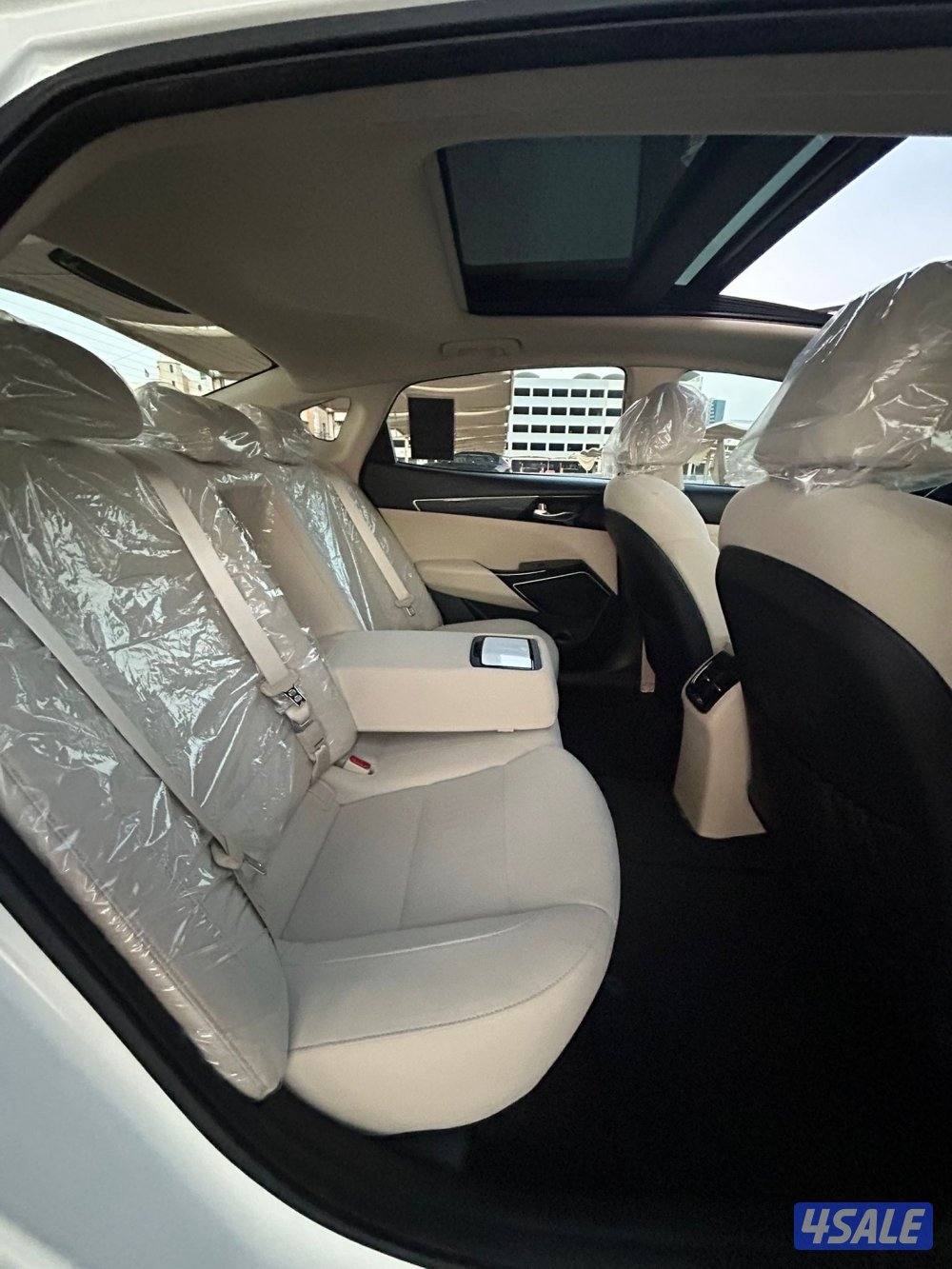 كيا كادينزا - بانوراما - بحالة الوكالة - موديل 2019 - عداد 125 الف11