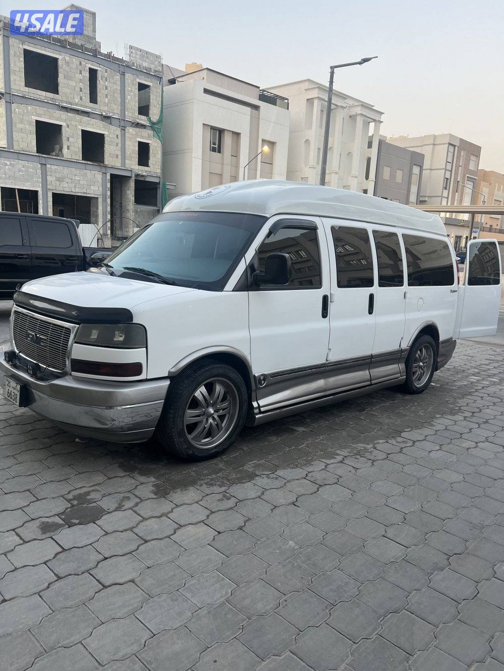 للبيع ڤان اكسبلورر الفل 20040