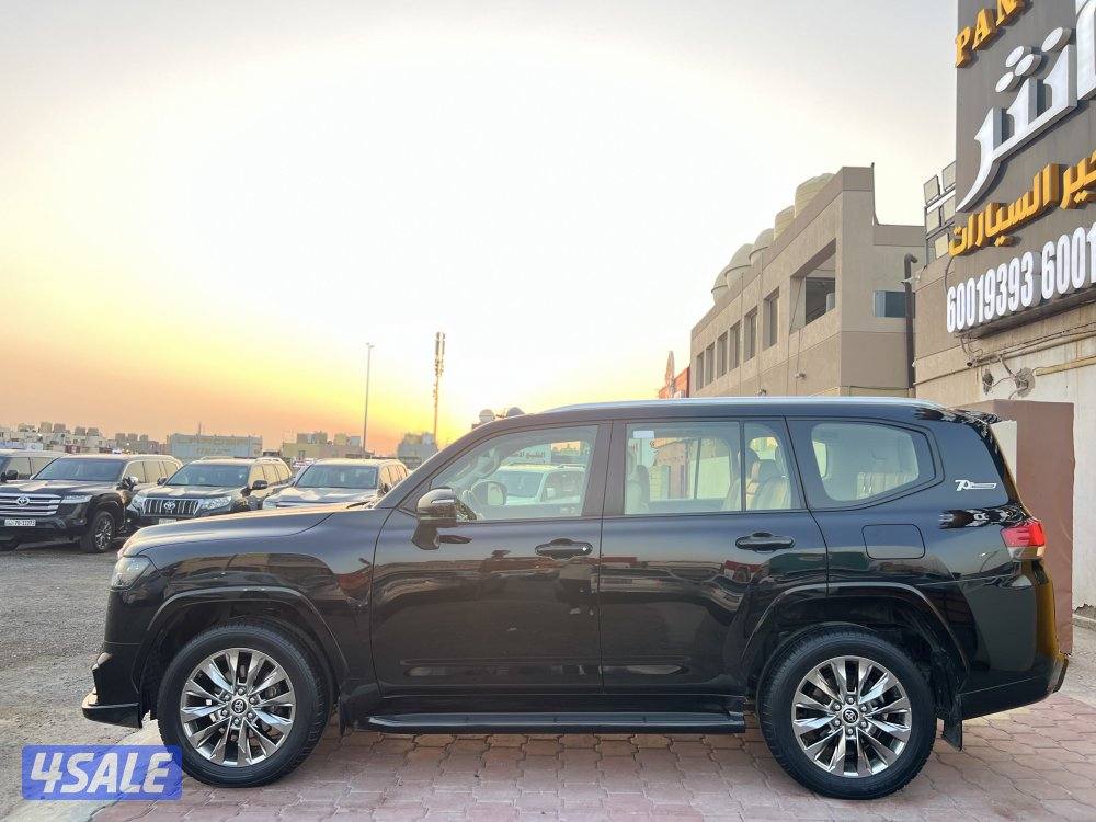 لاند كروزر 2022 ايرو إس صبغ الوكالة4