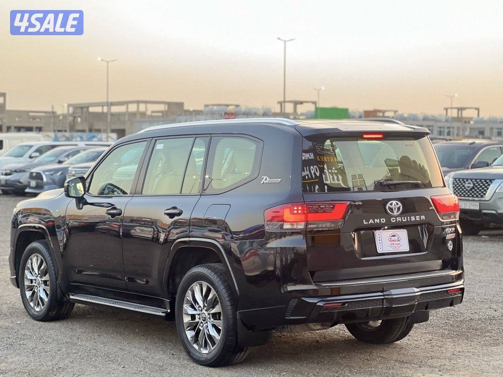 لاند كروزر 2022 ايرو إس صبغ الوكالة6