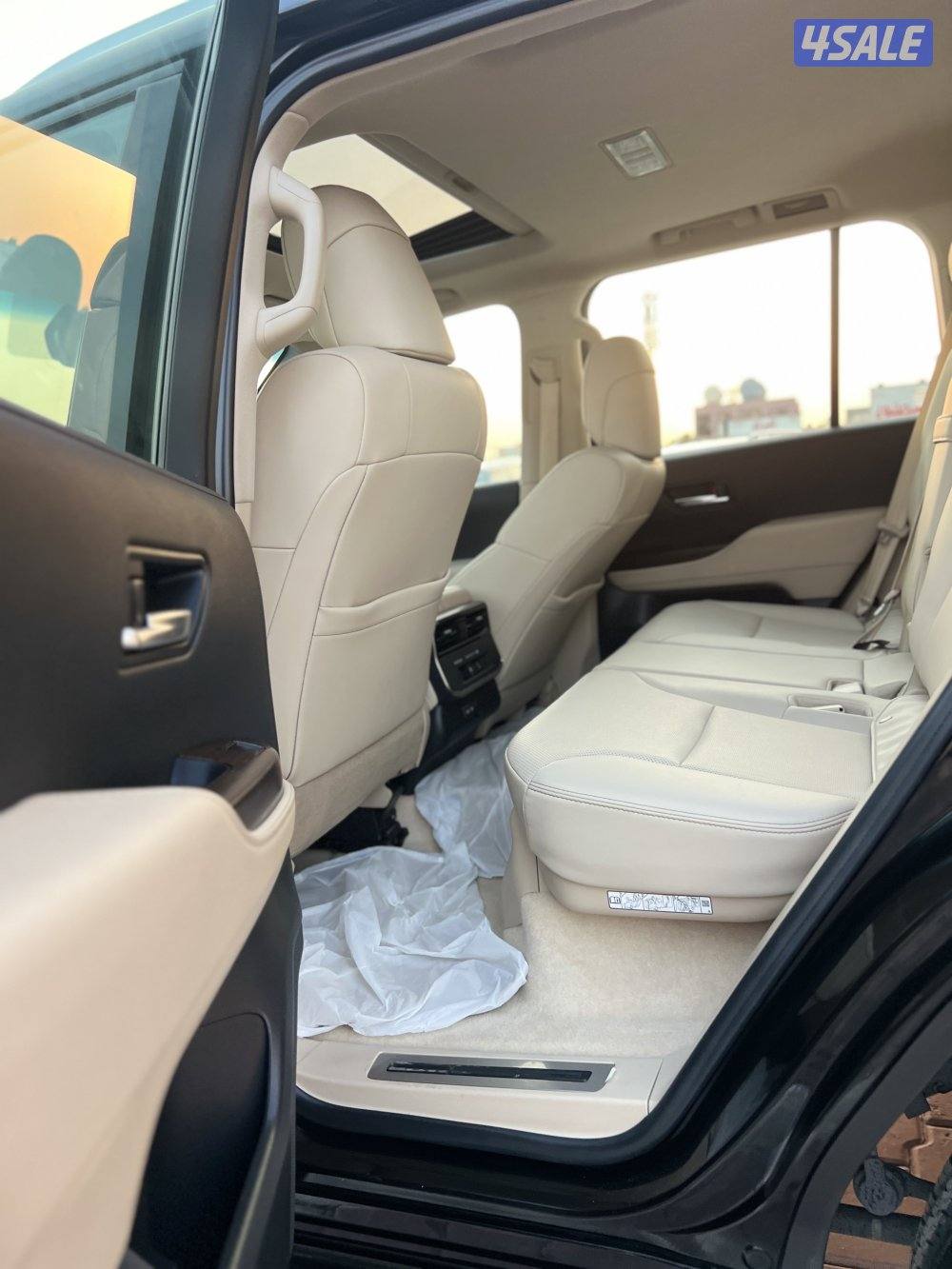 لاند كروزر 2022 ايرو إس صبغ الوكالة9