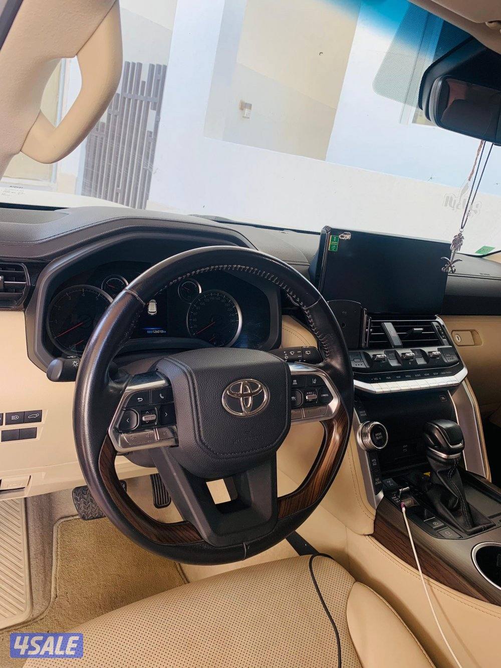 للبيع لاند كروزر GX.R توين تربو موديل 2022 كامل المواصفات ماشي 1300004