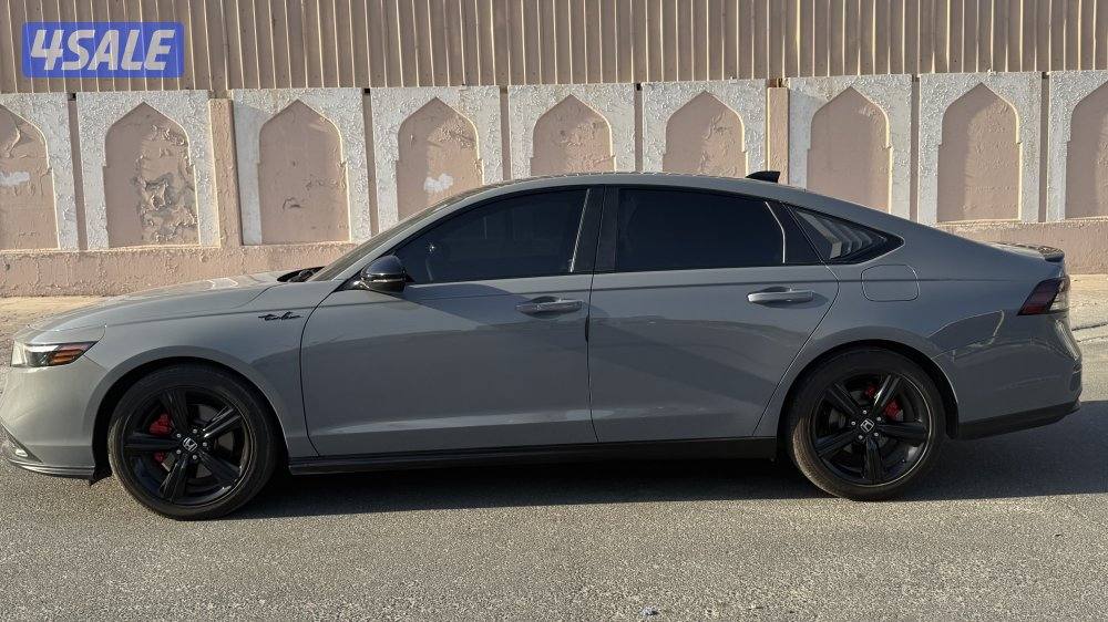 هوندا أكورد سبورت هايبرد فئة البيريميوم اعلى فئة1