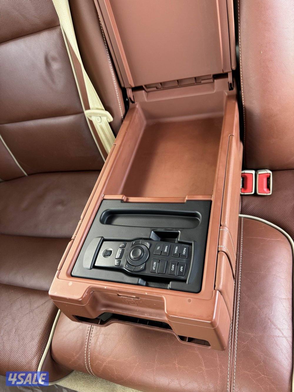 Audi A8 exclusive 2007 ماشي 109 الف8