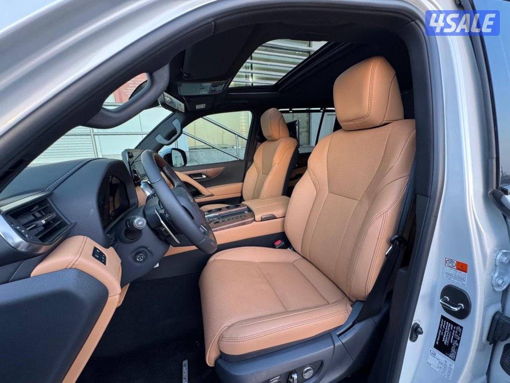 للبيع جيب لكزس LX700n موديل 202513