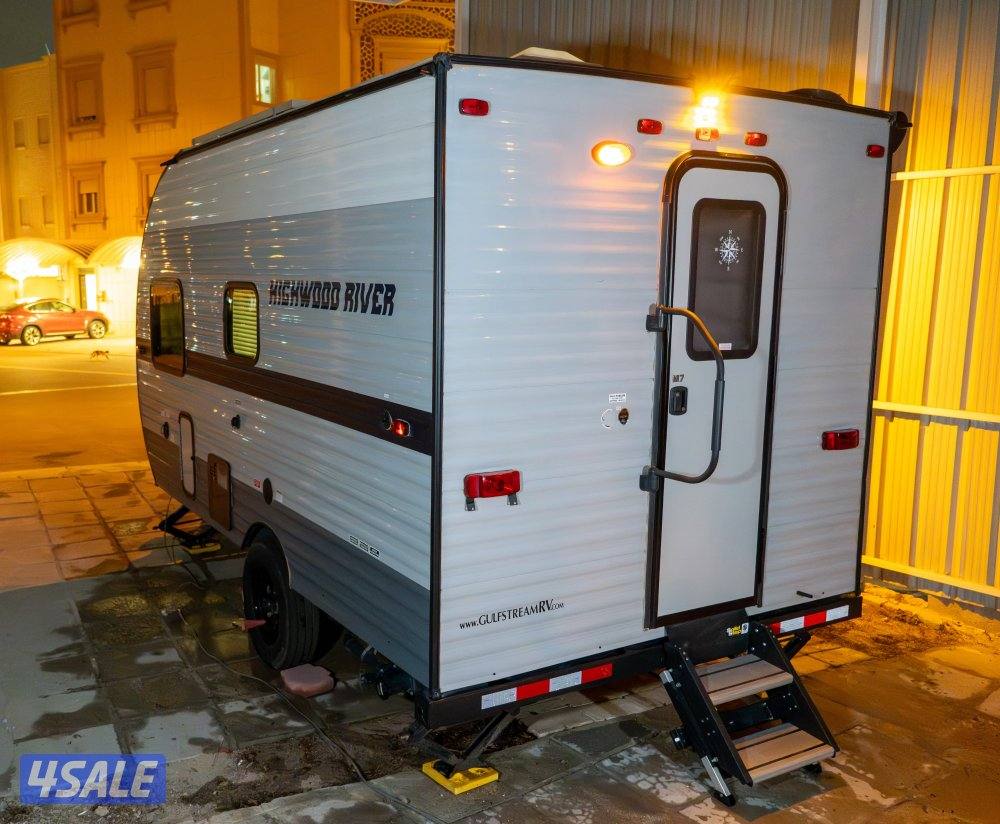 للبيع كرفان امريكي مديل ٢٠٢١2