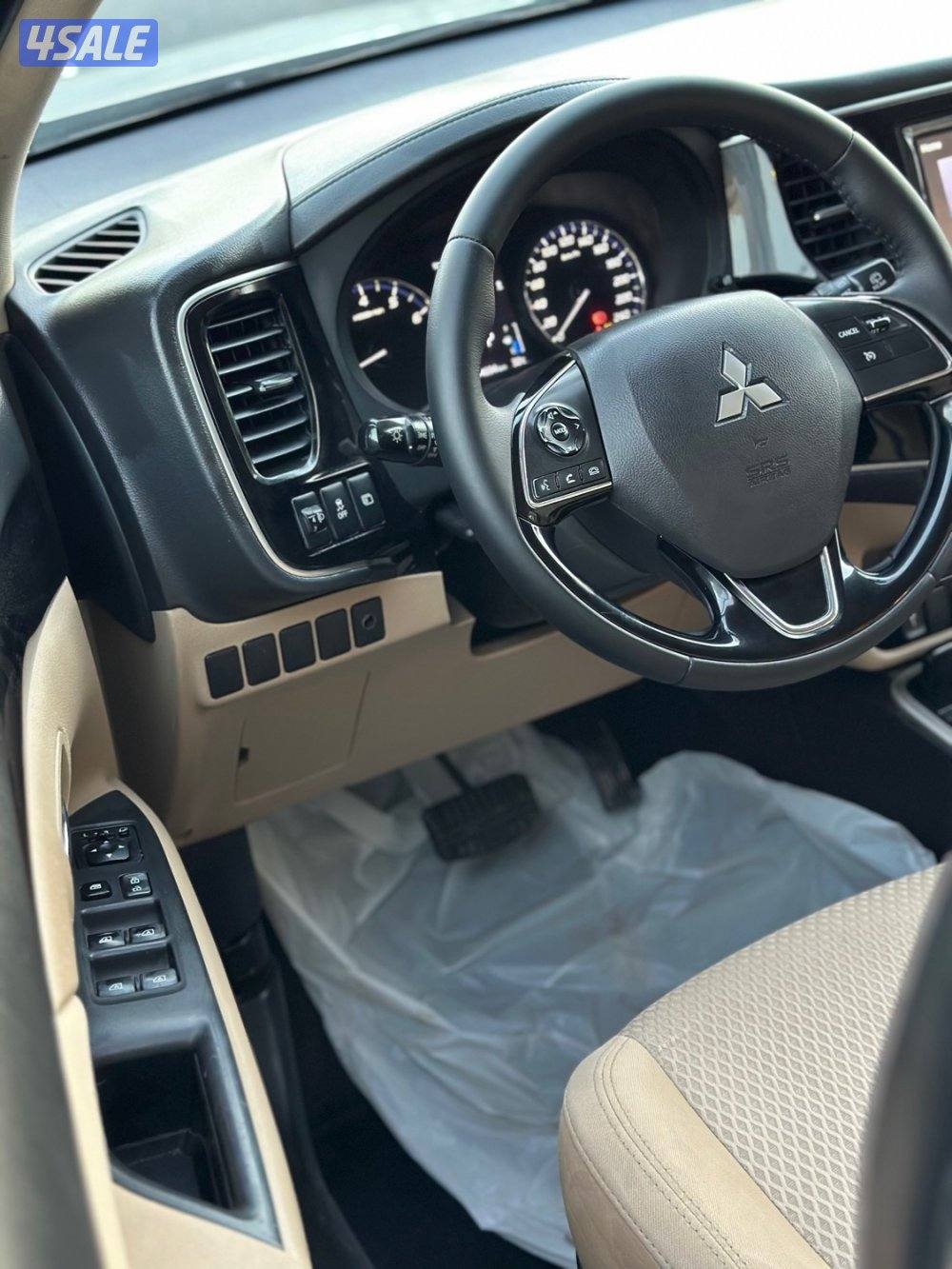 اوتلاندر 2021 سيرفس منتظم9