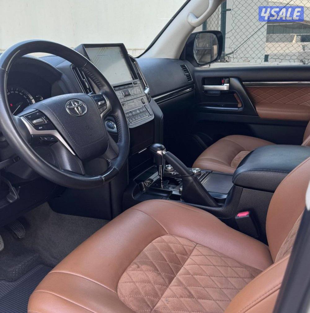 للبيع لاند كروز جراند تورنج v6 موديل 2021 الدرجة الاولى الساير5