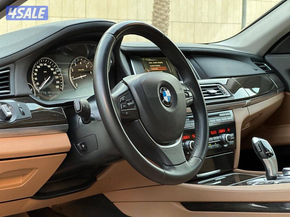 للبيع BMW730LI موديل 2015 وارد الغانم7