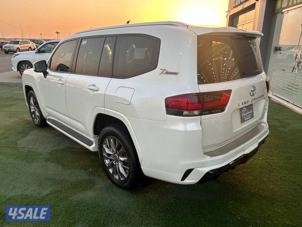للبيع لاند كروزر GXR ايرو4