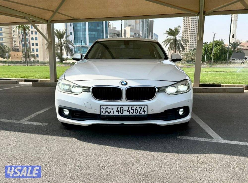 ًBMW 318 - الموديل:2016 - العداد:1701