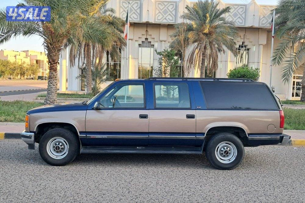 GMC Suburban - 19941