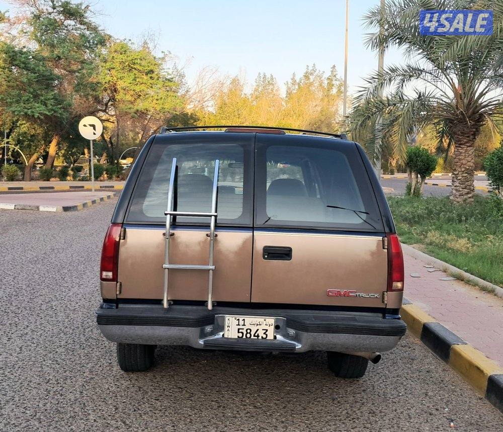 GMC Suburban - 19942