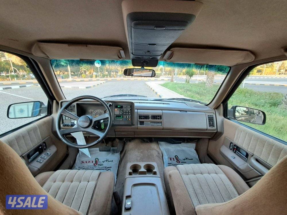 GMC Suburban - 19944