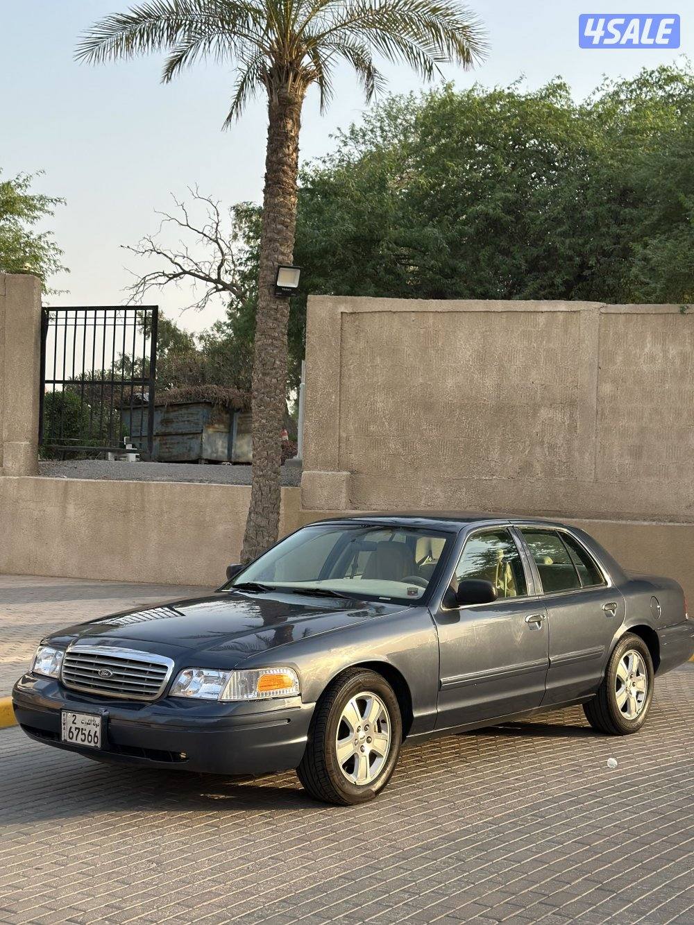 فورد فكتوريا 20113