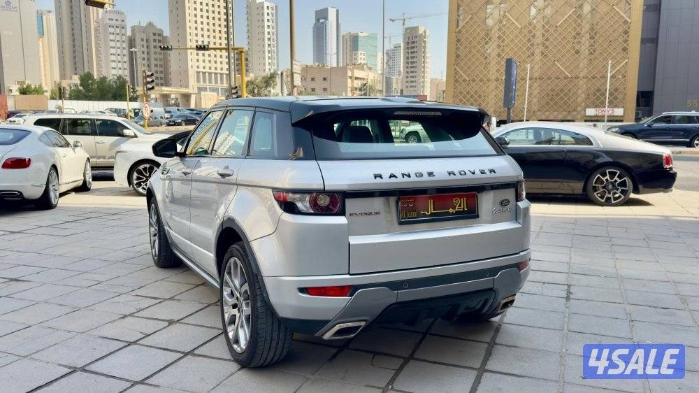 رنج روفر أيفوك/ برستيج / موديل 2015/ عداد 125 الف/ صبغ الوكالة13