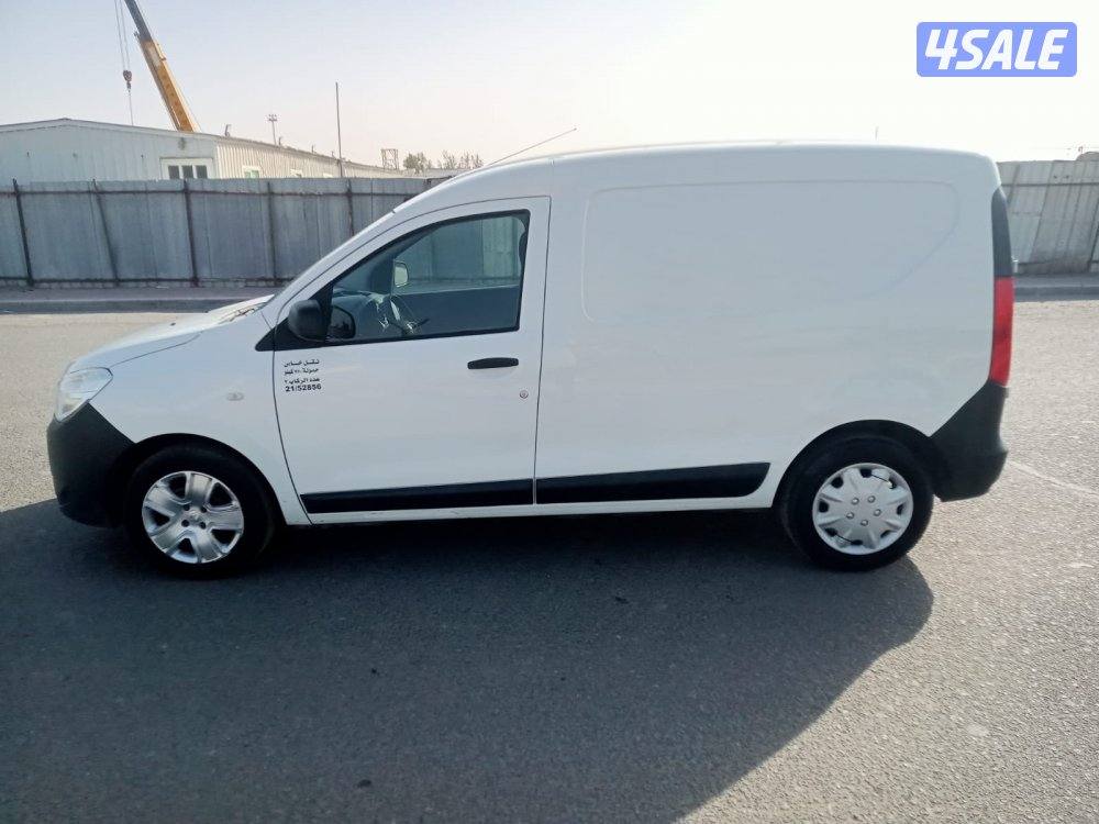 للبيع رينو دوكر موديل 20220