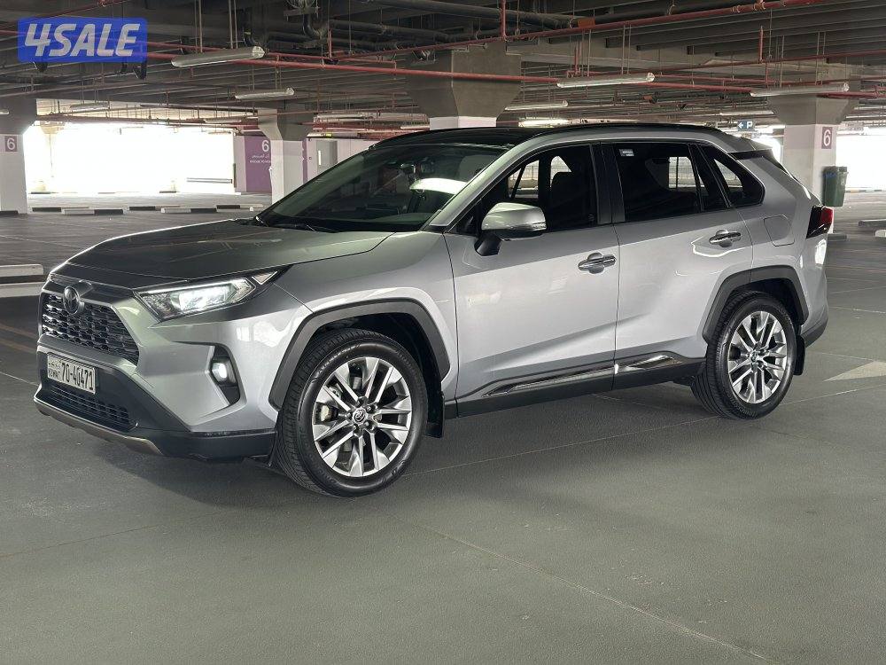 للبيع راف 4 اعلى درجة الفل دبل قير موديل 2023 ماشية 67 الف1