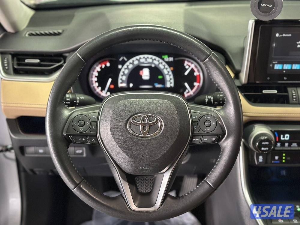 للبيع راف 4 اعلى درجة الفل دبل قير موديل 2023 ماشية 67 الف6