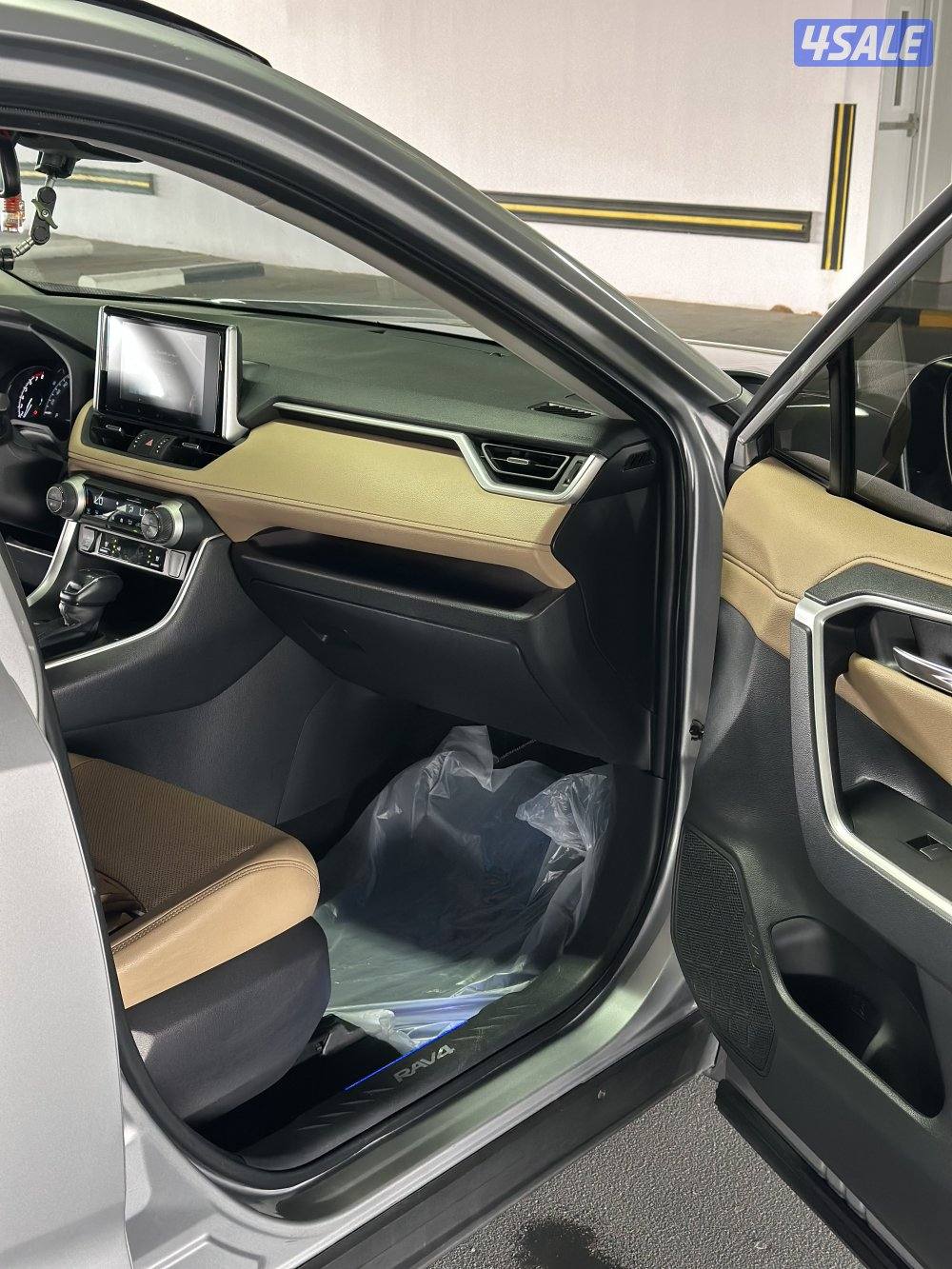 للبيع راف 4 اعلى درجة الفل دبل قير موديل 2023 ماشية 67 الف11