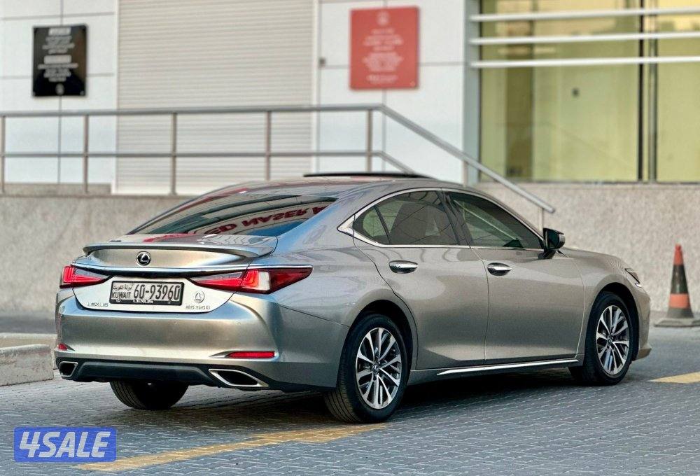 لكزس ES 3502