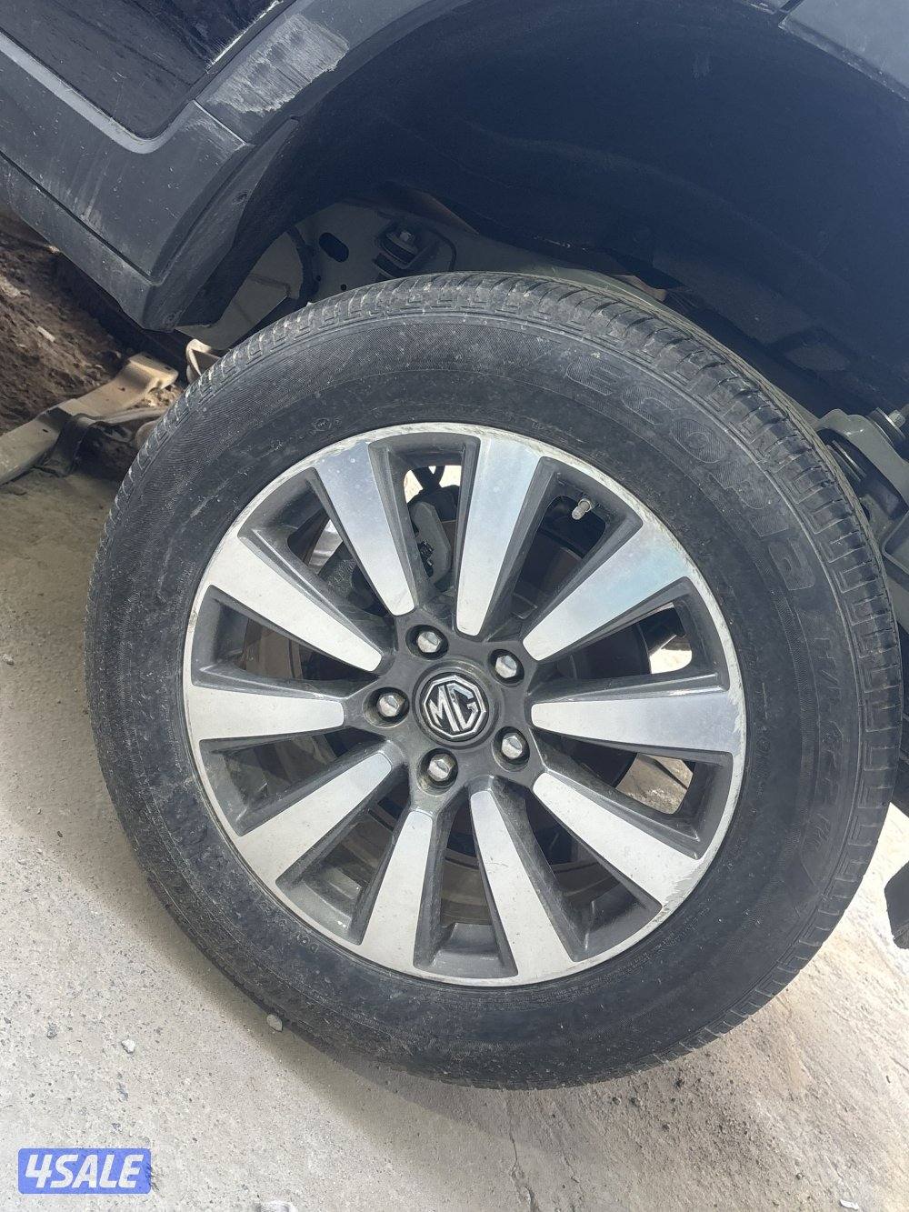 قطع غيار سيارات صيني و مكائن و جيرات2