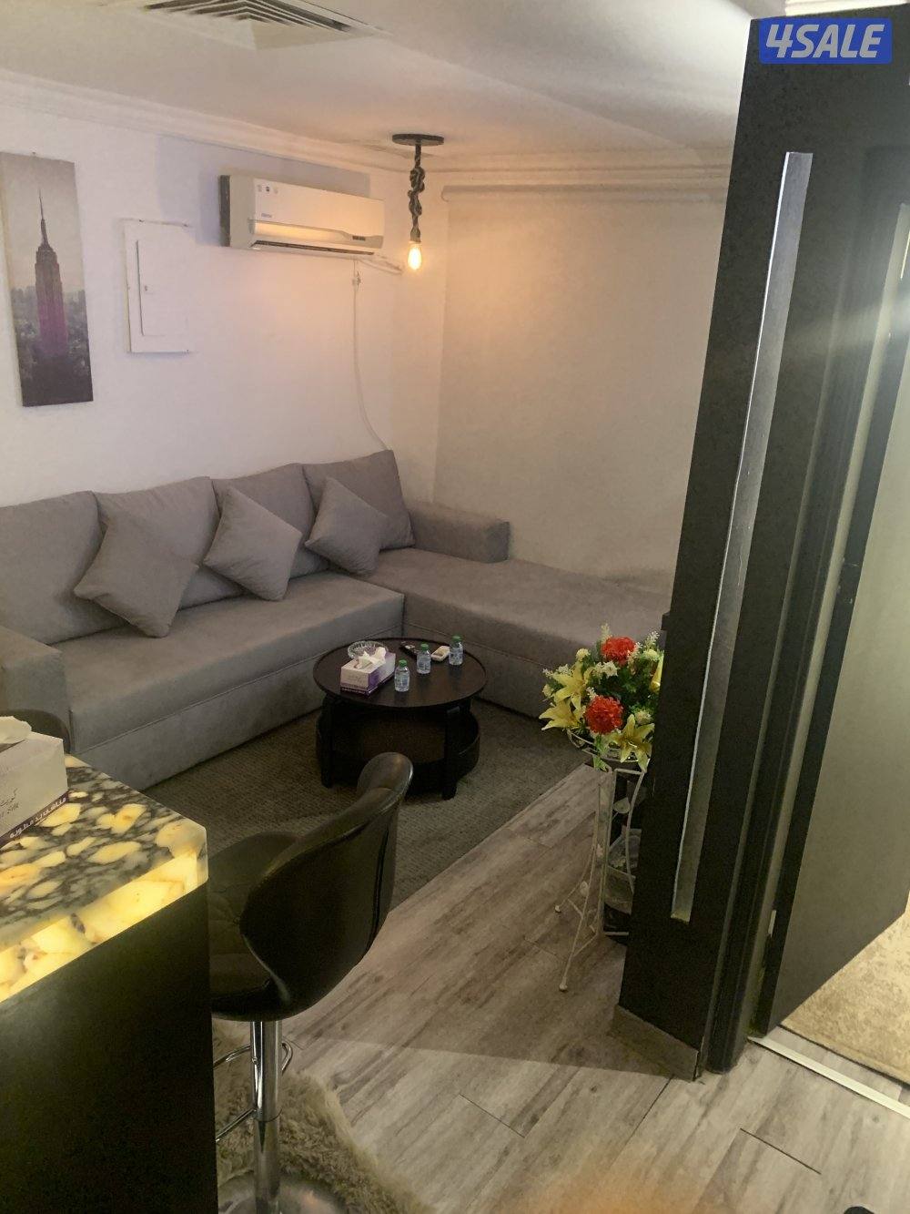 يوجد لدينا شقق الايجار غرفة وصالة مطبخ وحمام تشطيب سوبر سوبر لوكس يوج🚙0