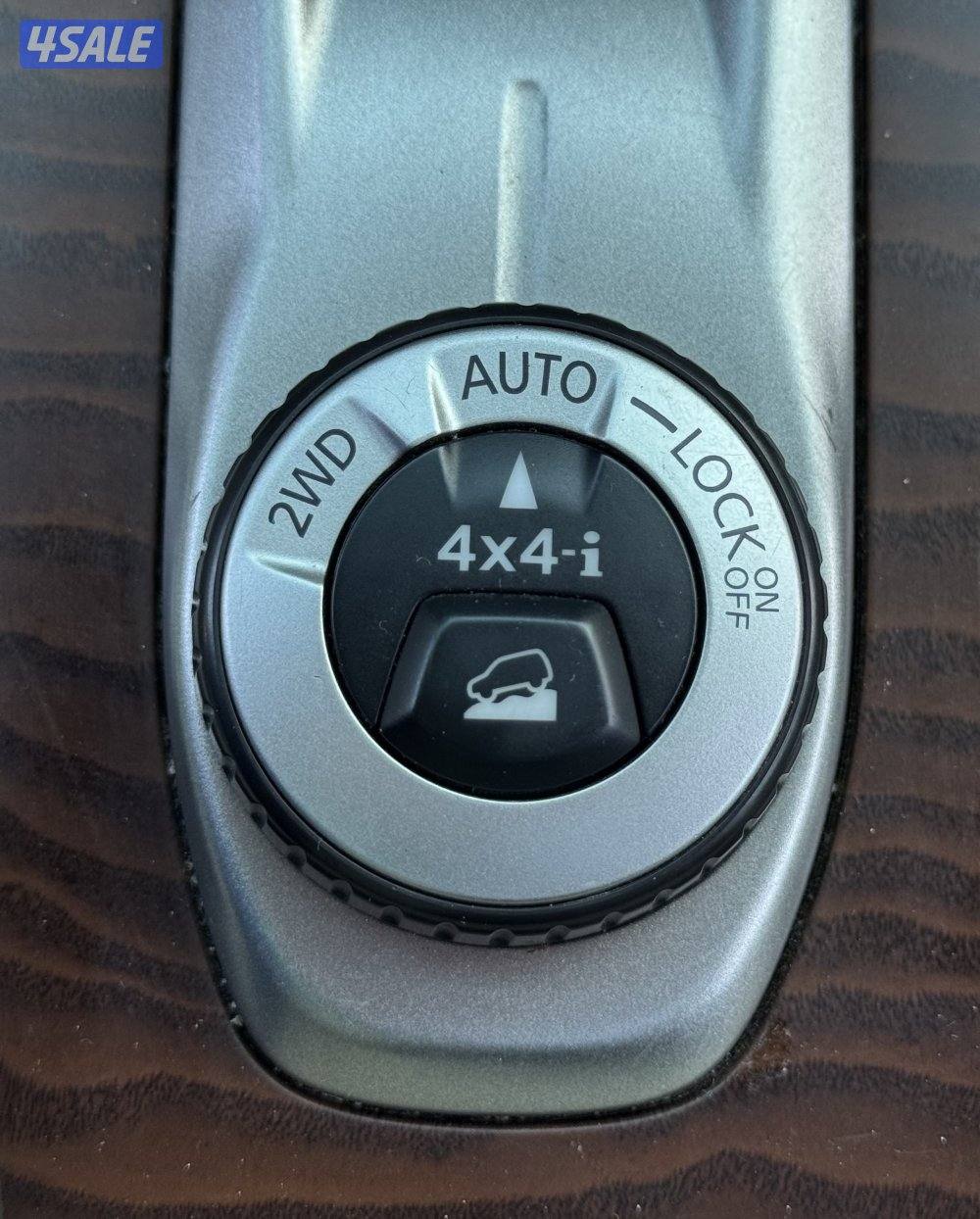 للبيع نيسان باثفايندر SL موديل 2018 كامل المواصفات  / 4WD8